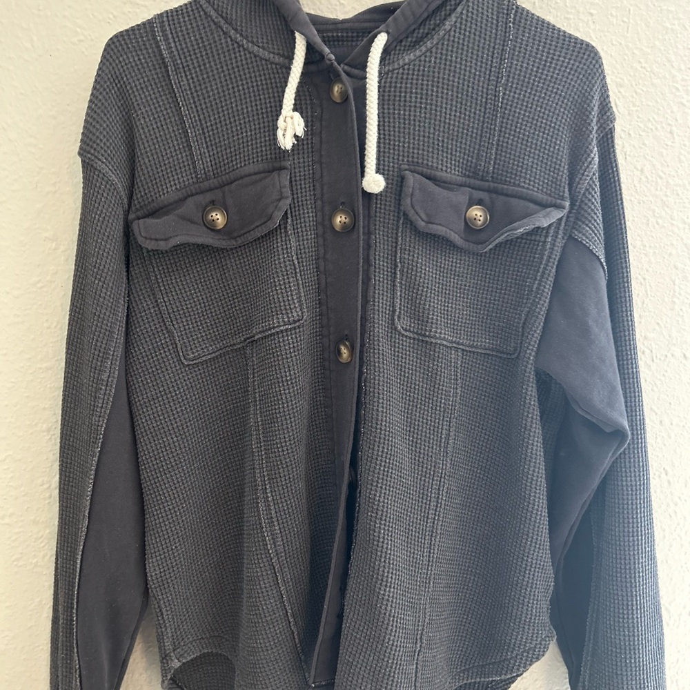 American Eagle Outfitters Charcoal Gray Waffle Knit Hooded Button-Up
